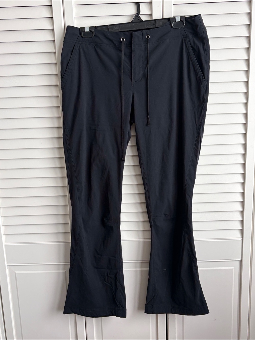 Columbia Women’s Anytime Outdoor Bootcut Black Hiking Pants with Omni‑Shield